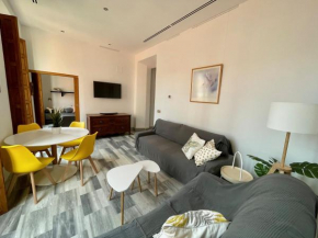 Picasso´s Birth House Charming Apartment